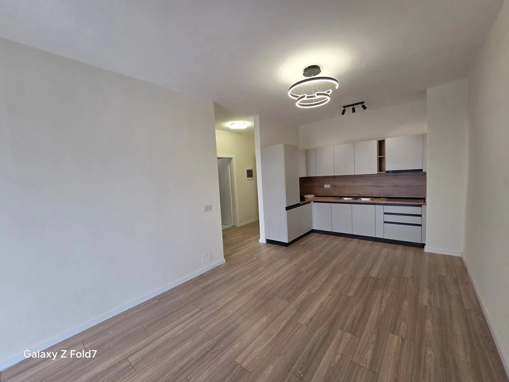 Do wynajęcia biura w Golden Tower Residence! — zdjęcie 1