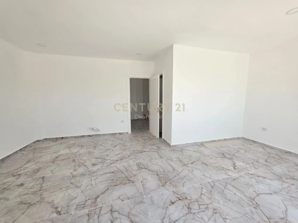 Na sprzedaż apartament penthouse 4+1 Shëngjin — zdjęcie 10