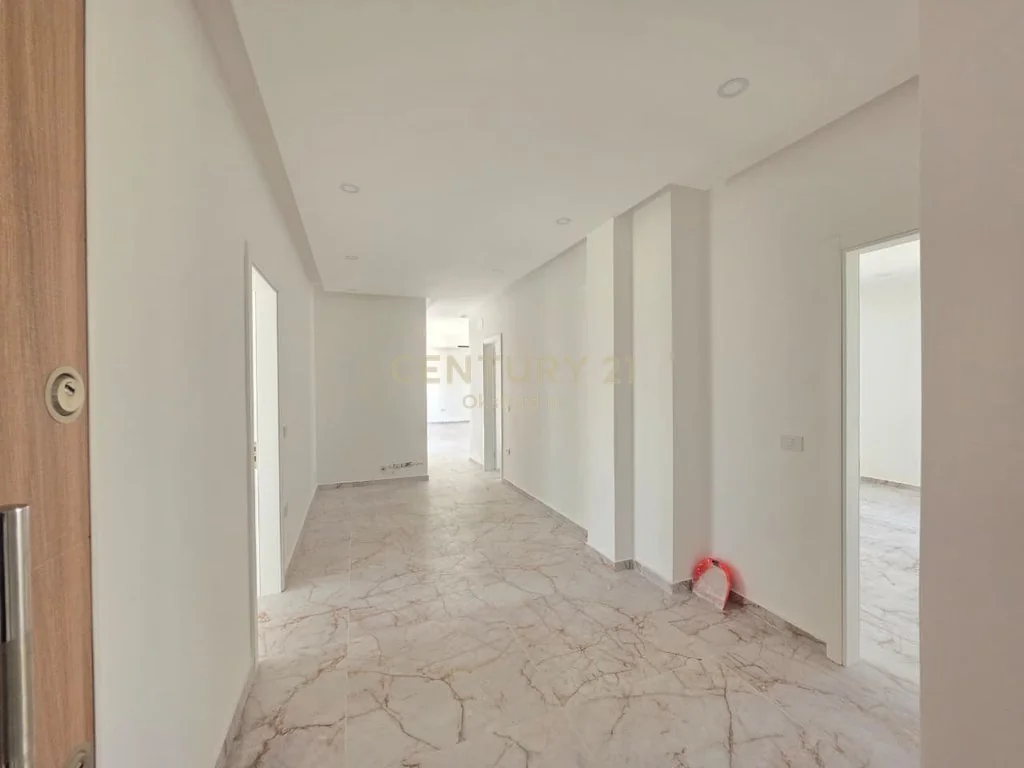 Na sprzedaż apartament penthouse 4+1 Shëngjin — zdjęcie 13